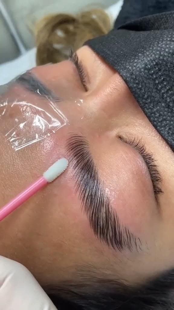 Brow lamination